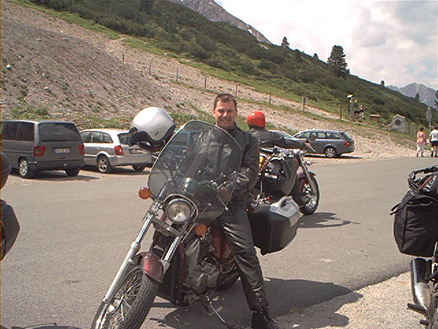 Beschreibung: Macintosh HD:Users:golfbear:Desktop:Graf-Online:Material:Bike_Pics:2004-19 Hahntennjoch.JPG