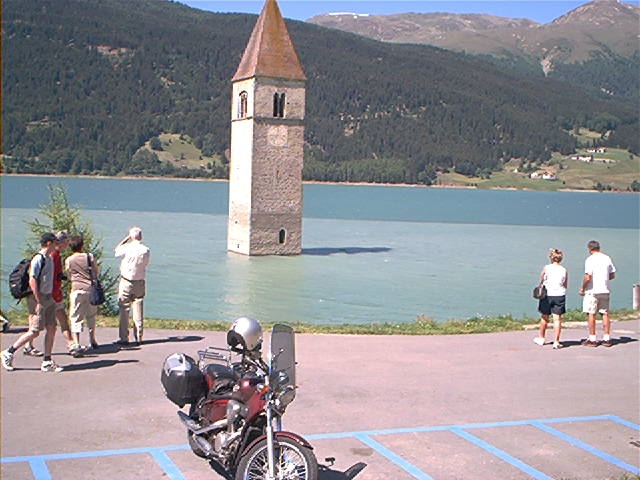 Beschreibung: Macintosh HD:Users:golfbear:Desktop:Graf-Online:Material:Bike_Pics:2004-61 Rechensee.JPG